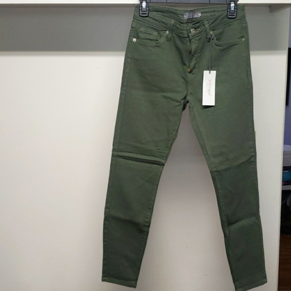 Justusa size 6 (28) green skinny jeans